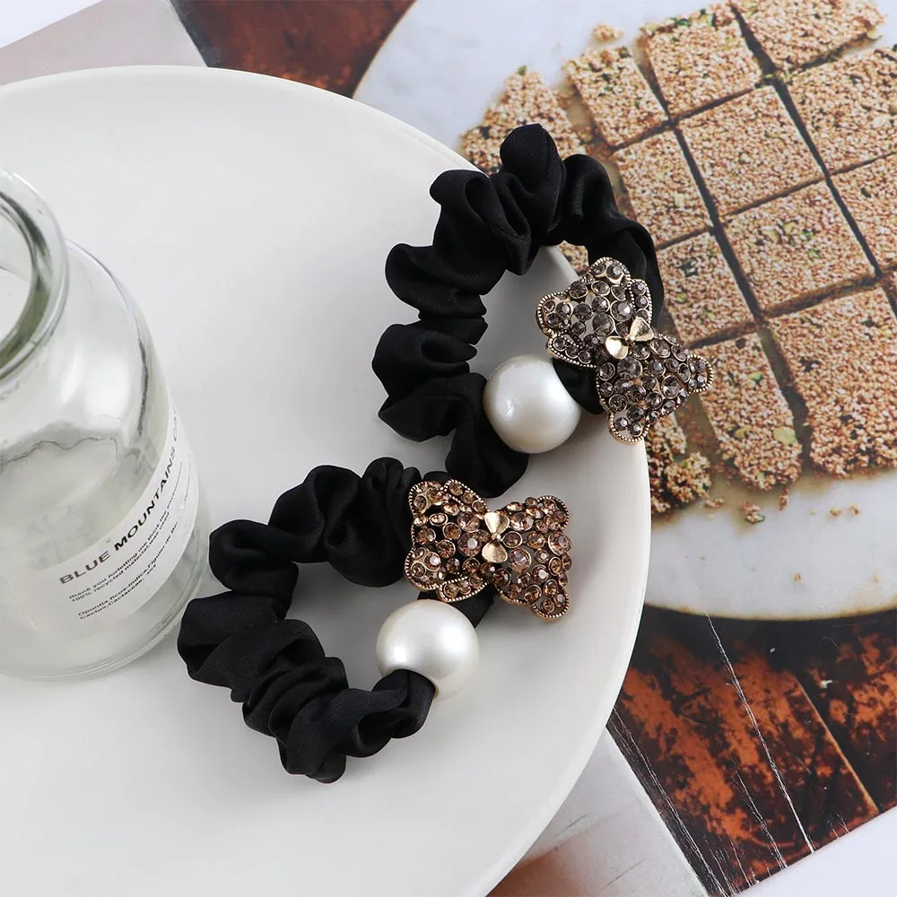 

Женские эластичные мягкие резинки для волос с медведем, резинки для волос в стиле ретро, женские резинки для волос, жемчужные резинки для во...