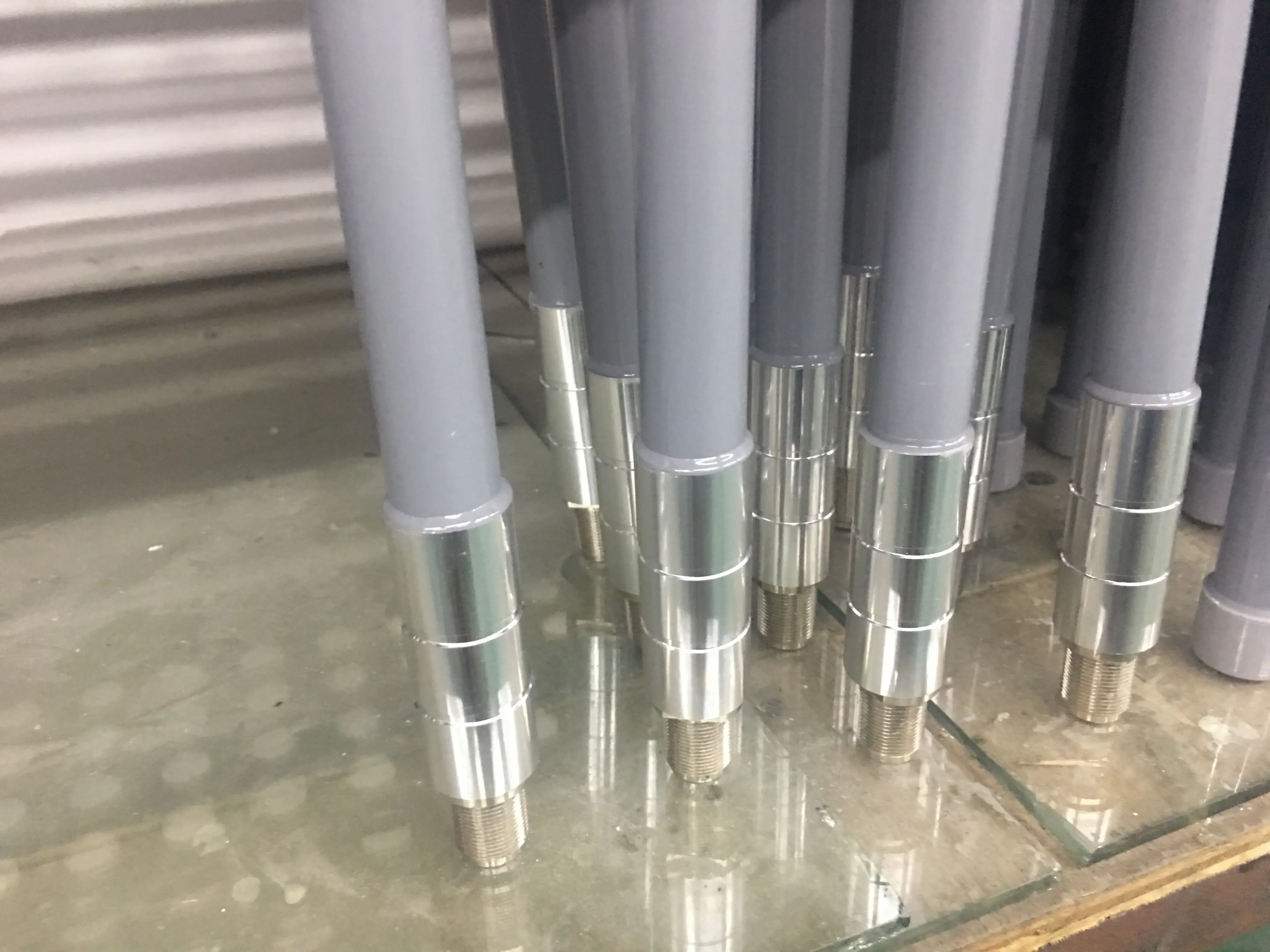 868MHz fiberglass good signal covered antenna omni 868M high gain 6dBi glider monitor station aerial Bobcat helium iot