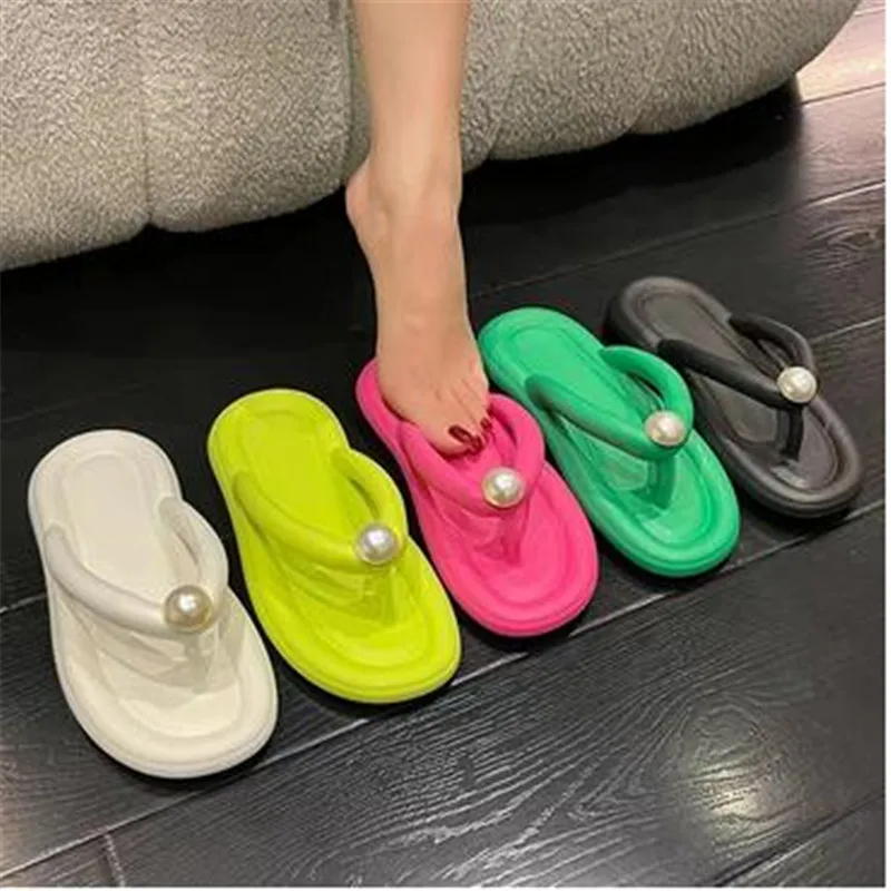 

2023 Fashion Pearl Flip Flops for Women Summer Clip Toe Soft Sole Beach Slippers Woman Indoor Bathroom Anti-Slip Slides