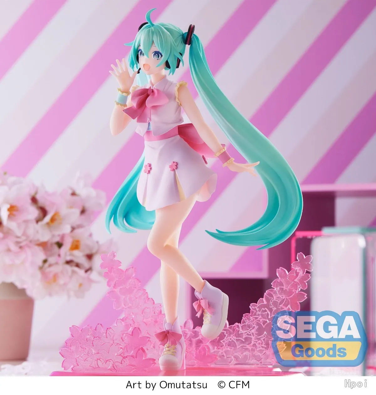 

21CM Sakura Hatsune Miku Sakura Future Series Animation Model Toys Hobbies Base Standing Girl Action Figure PVC Kawayi Figuine