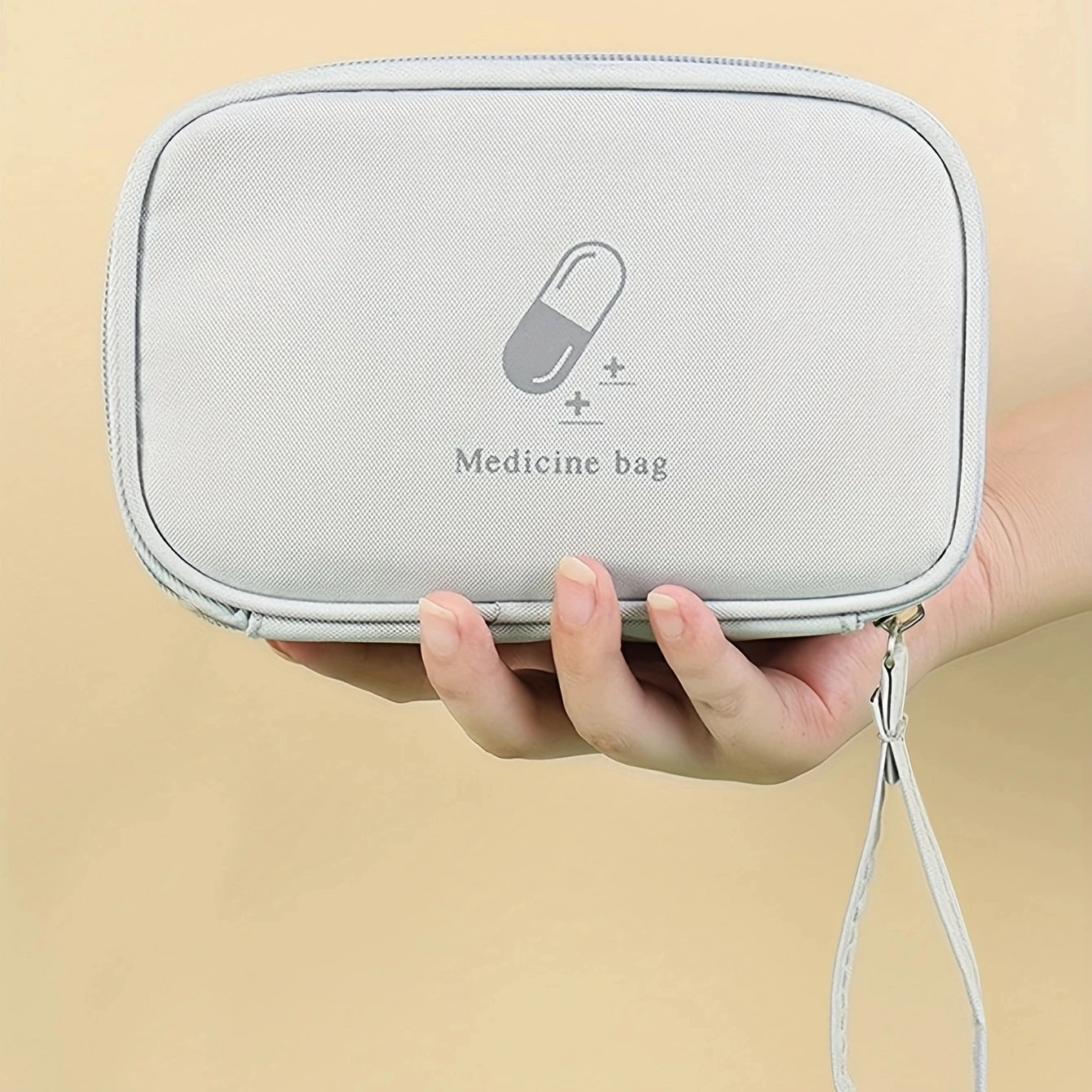 

Портативная аптечка из ткани