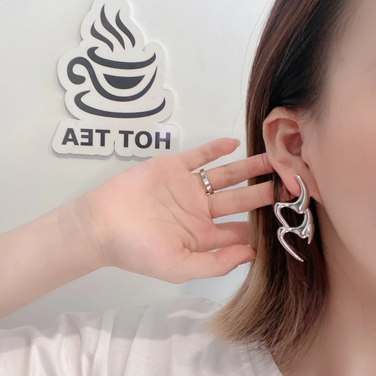 

1 Pair Silver Color Fashion Cool Irregular Earrings Trendy Female Music Note Earrings Simple Curve Jewelry Gift