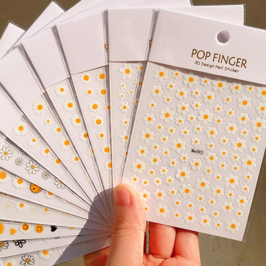 

1pcs New Fashion Daisy Nail Art Sticker Decoration Manicure Design Flower Sticker Decal Beautiful Chrysanthemum Nail Art Decal