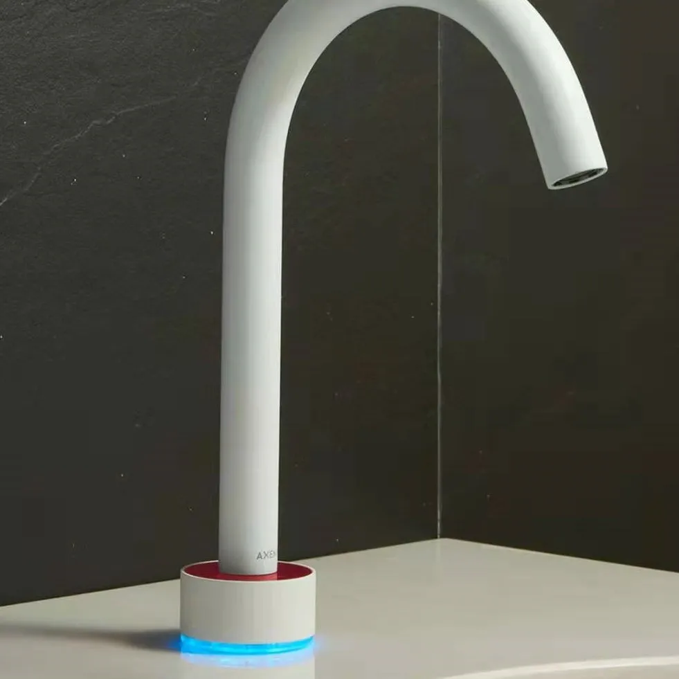 

white basin faucet brass material with digital sensor for bathroom