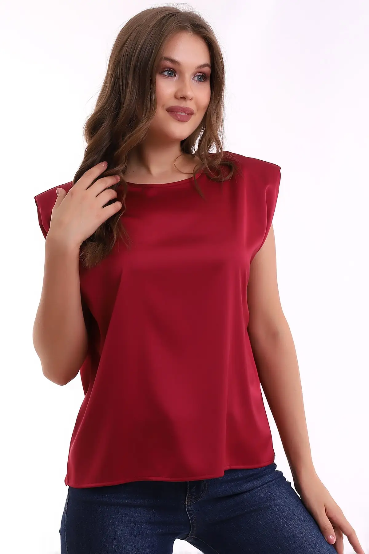 Рисунок 3 - Женская стильная блузка без рукавов