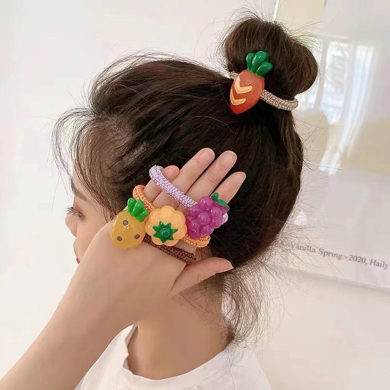

100pcs Simulation Fruits with Hole Hair Ring Accessories Jelly Color Girl Children's Cute Perforated DIY Hair Rope Accessories