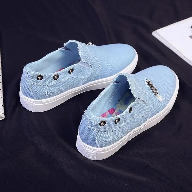 

2022 Women Canvas Shoes Slip on Flat Shoes Spring Casual Female Denim Fashionable Sneakers Breathable Tassel Footwears