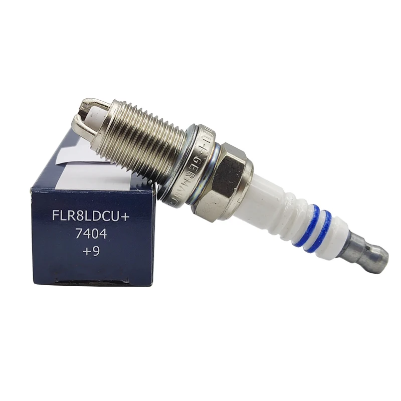 4PCS FLR8LDCU+ 7404 Normal Spark Plug For BWM E34 E36 E39 Passat VW Chevrolet Golf Audi Suzuki 0242229654 +9 7700107916 9195109