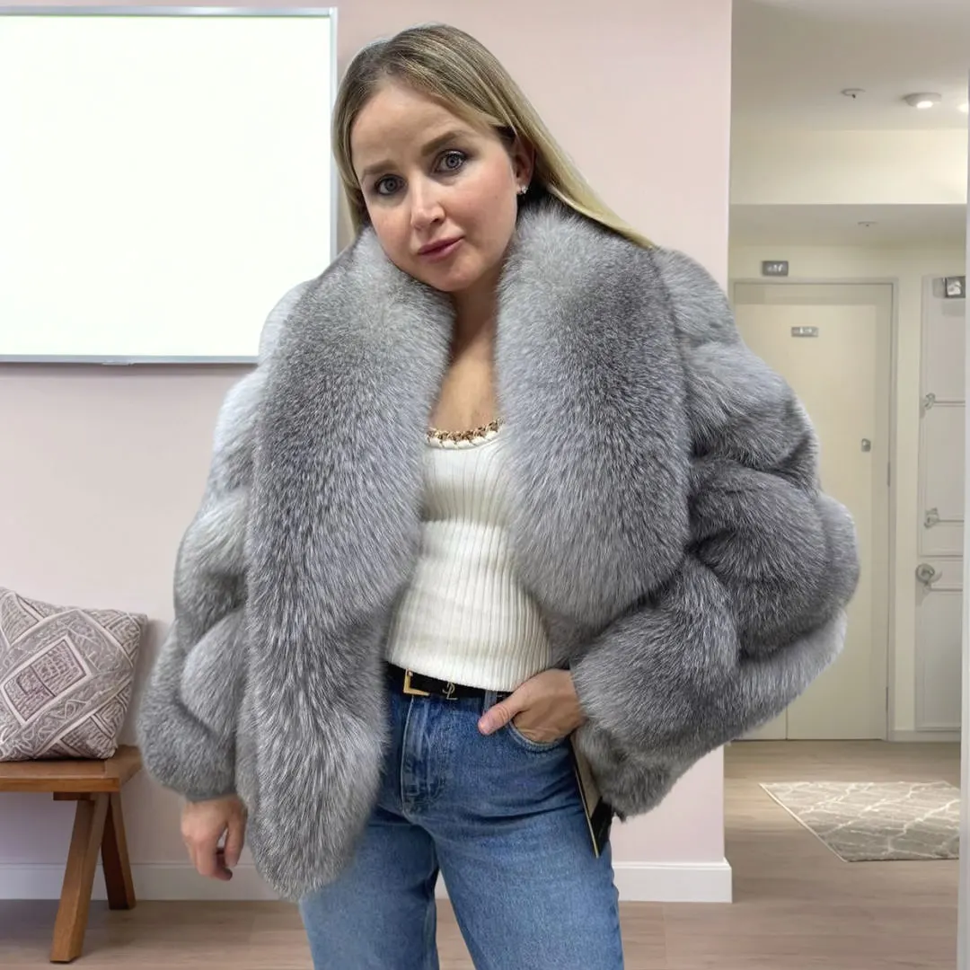 Роскошное женское пальто из натурального синего морового лисьего меха зимнее