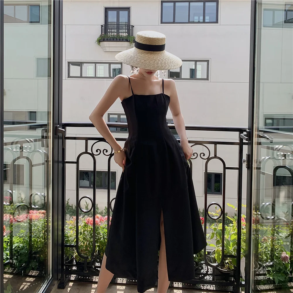 

UMI MAO New French Hepburn Style Little Black Dress A Small Black Suspender Dress With A Sense Design Women's Vietnam Vacation