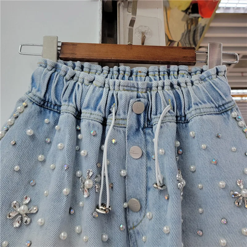 Exquisite Rhinestone Handmade Beaded High Waist Jeans Shorts Women Loose Slimming Wide-Leg Denim Shorts Spring  Summer Bottoms