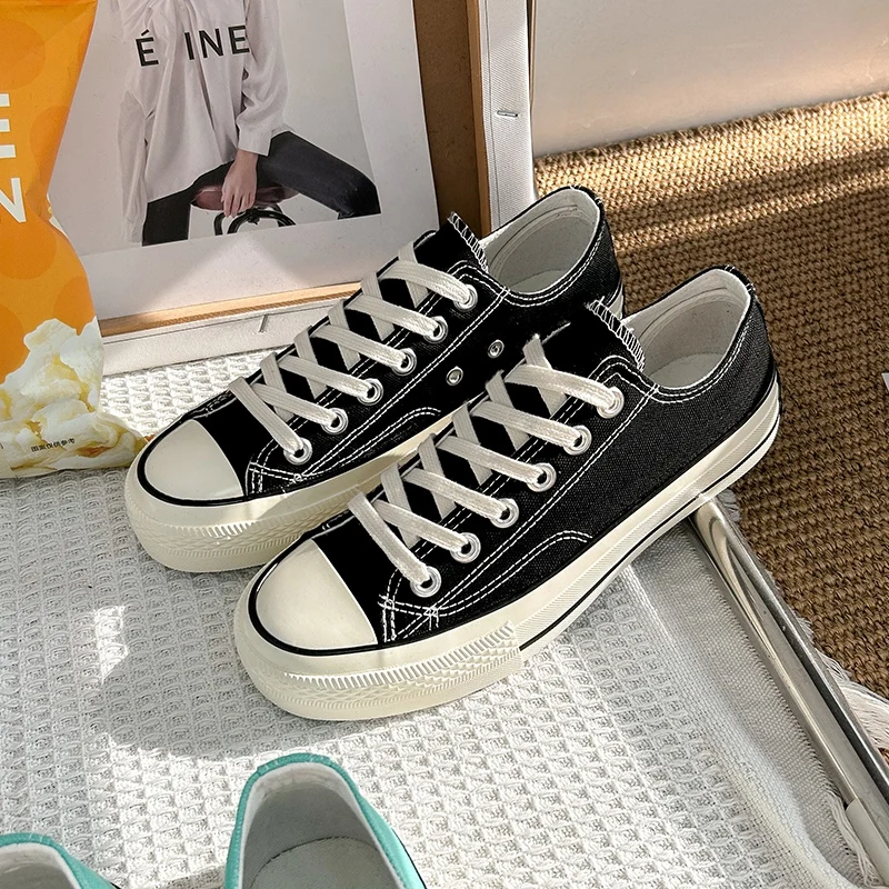 Кроссовки женские повседневные на лето 2024