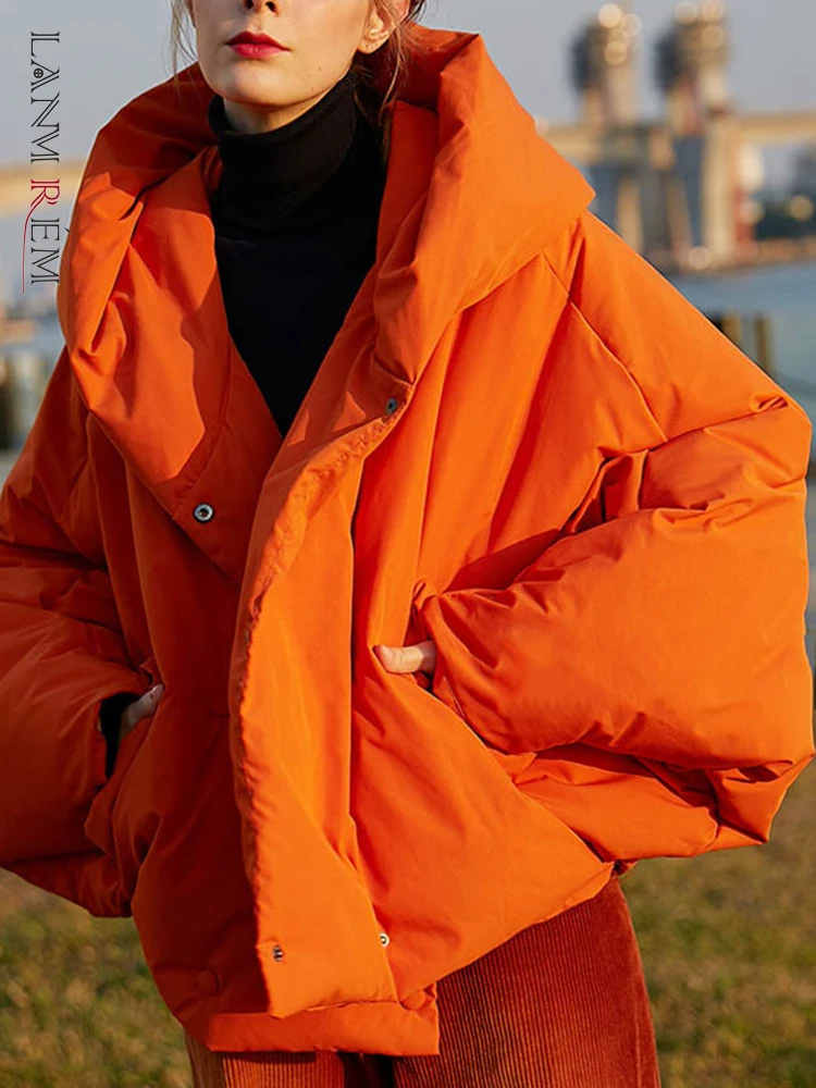 

LANMREM Women's High End Winter Warm Coats Short Batwing Style Hooded Solid Color Loose Thickened Fashion Parkas 2023 New 2R7401