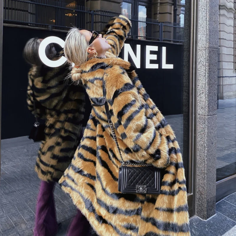 Winter Long Warm Thick Leopard Fluffy Faux Fur Coat Women Tiger Print Runway Loose Luxury Designer Clothing Women