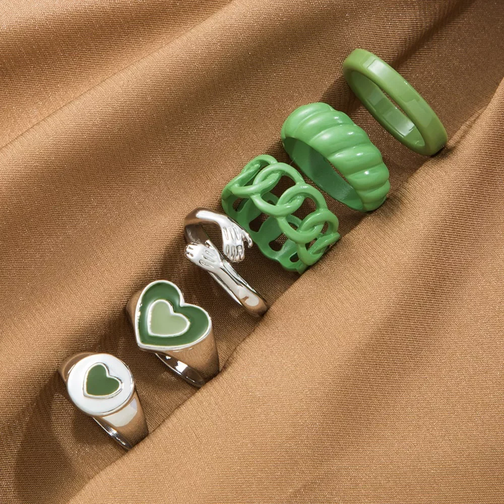 

New in Y2K Style Korean Colorful Resin Chain Rings Set for Women Fashion Colorful Multilayered Heart Ring Wholesale Jewelry earr
