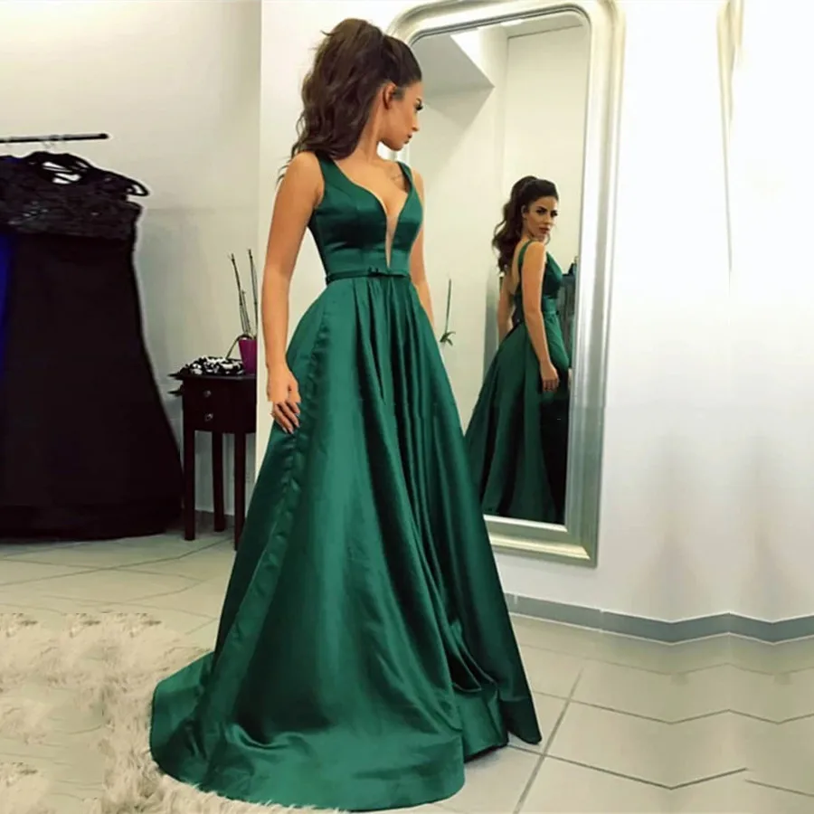 

Vinca Sunny Dark Green Satin Evening Dresses Sexy A Line V Neck Sleeveless Prom Formal Gown Sweep Train Wedding Party Dresses