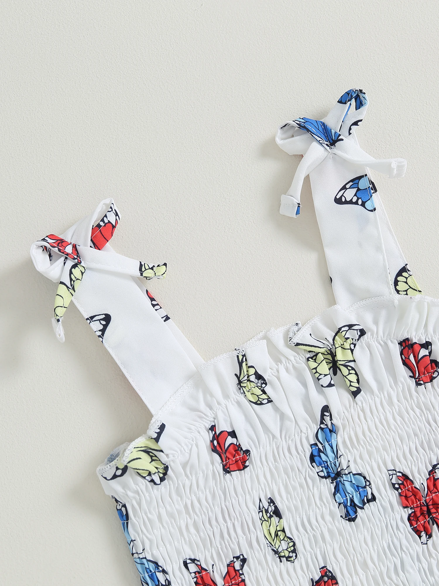 

Adorable Summer Ensemble for Toddler Girls Sleeveless Denim Top and Long Jeans with Suspender Shorts - Trendy 2Pcs Set