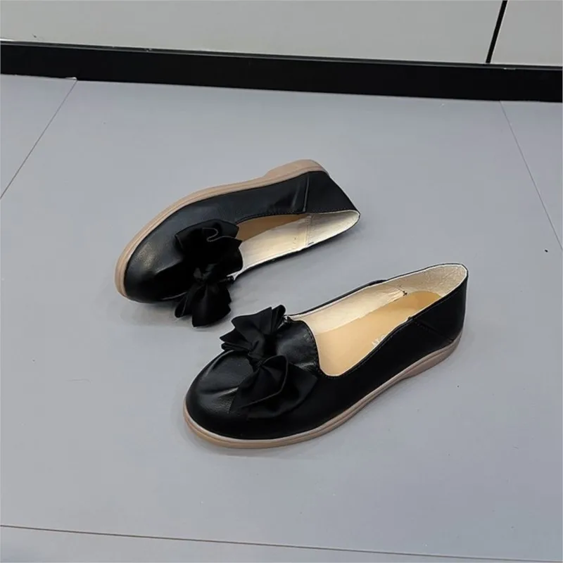 2023 New Women Flower Loafers Woman Slip On Sneakers Ladies Soft PU Leather Sewing Flat Platform Female Shoes All Seasons