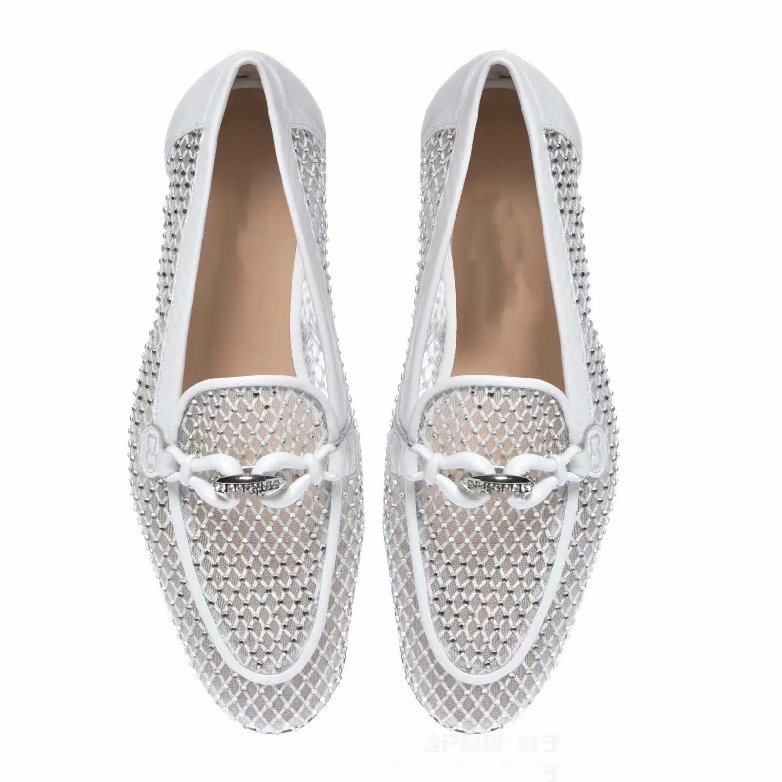 Туфли женские сетчатые дышащие с закрытым носком на плоской подошве для прогулок