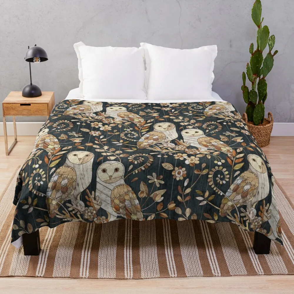 

Тонкое деревянное одеяло с коллажем в виде совы