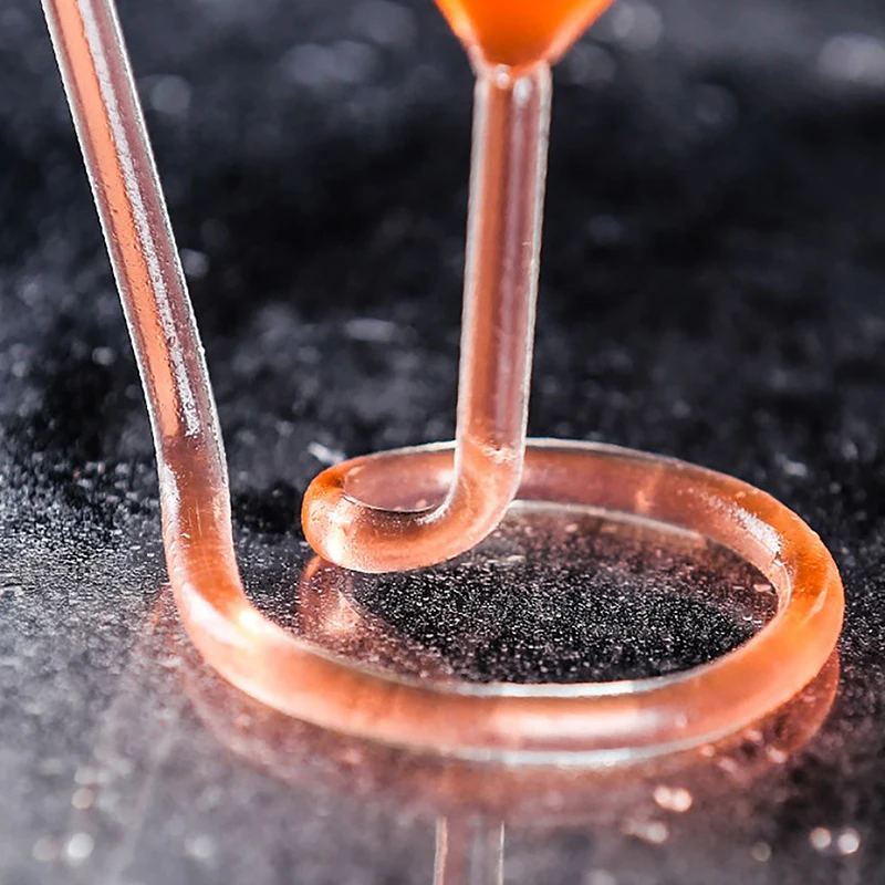 Креативный забавный спиральный бокал для коктейля вращающийся мартини