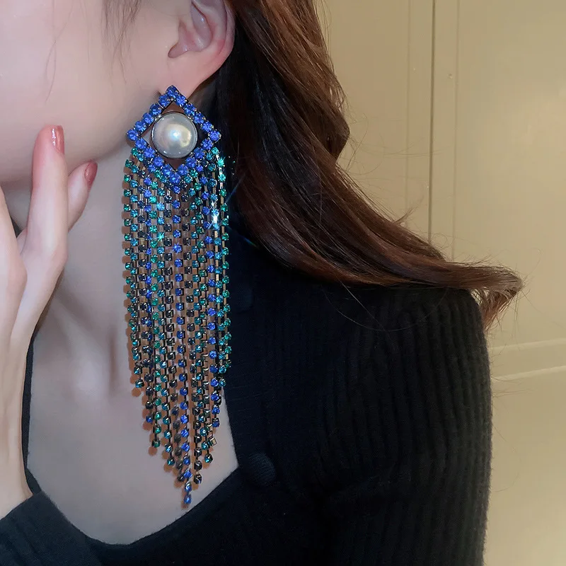 

RAKOL Luxurious Long Tassel Earring Full Rhinestone Crystal Dangle Earrings for Women INS Trendy Party Jewelry Accessories