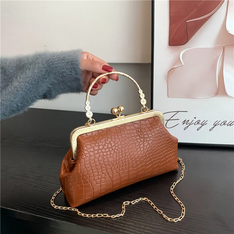 

Women Exquisite New Fashion PU Dinner Handbag Shoulder Crossbody Bag Female Cocktail Chain Shoulder Bag Wedding Handbag
