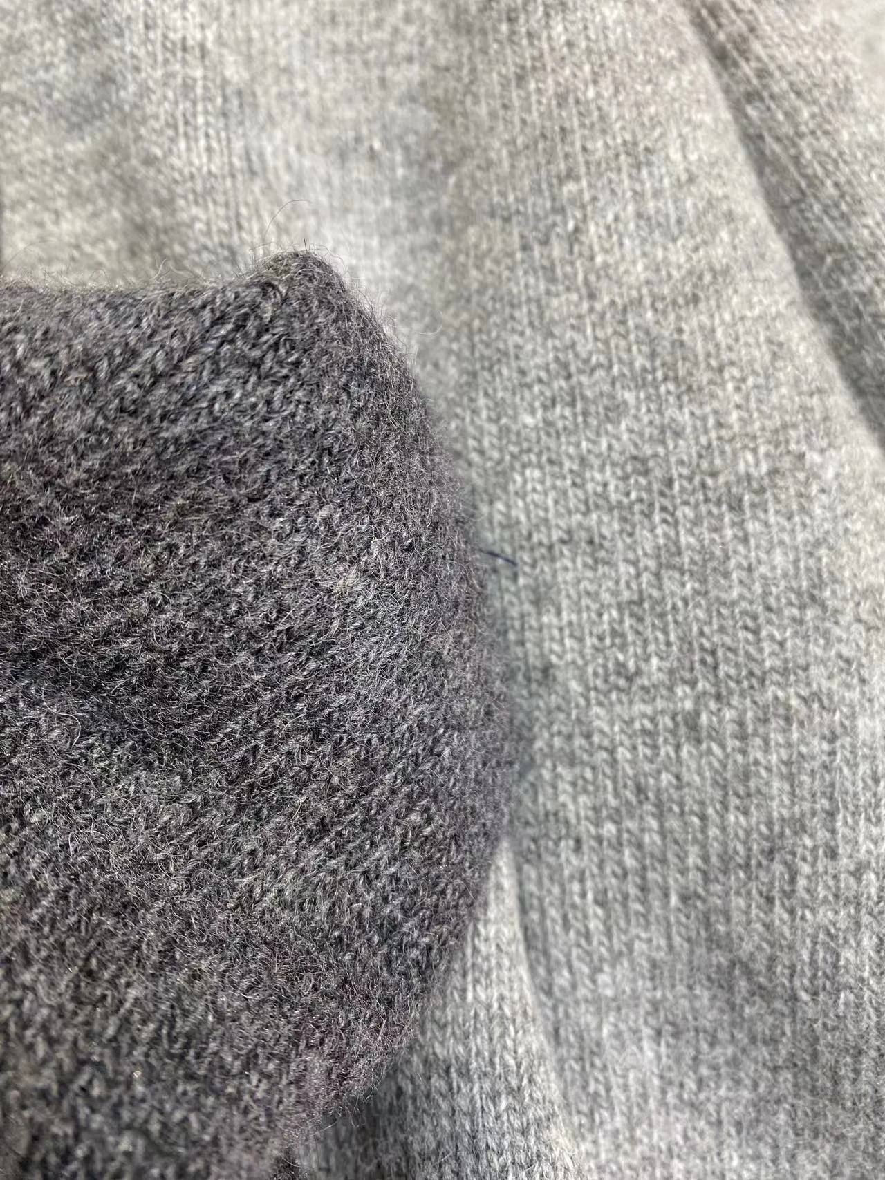 722025 Утепленный женский кардиган Raccoon Velvet