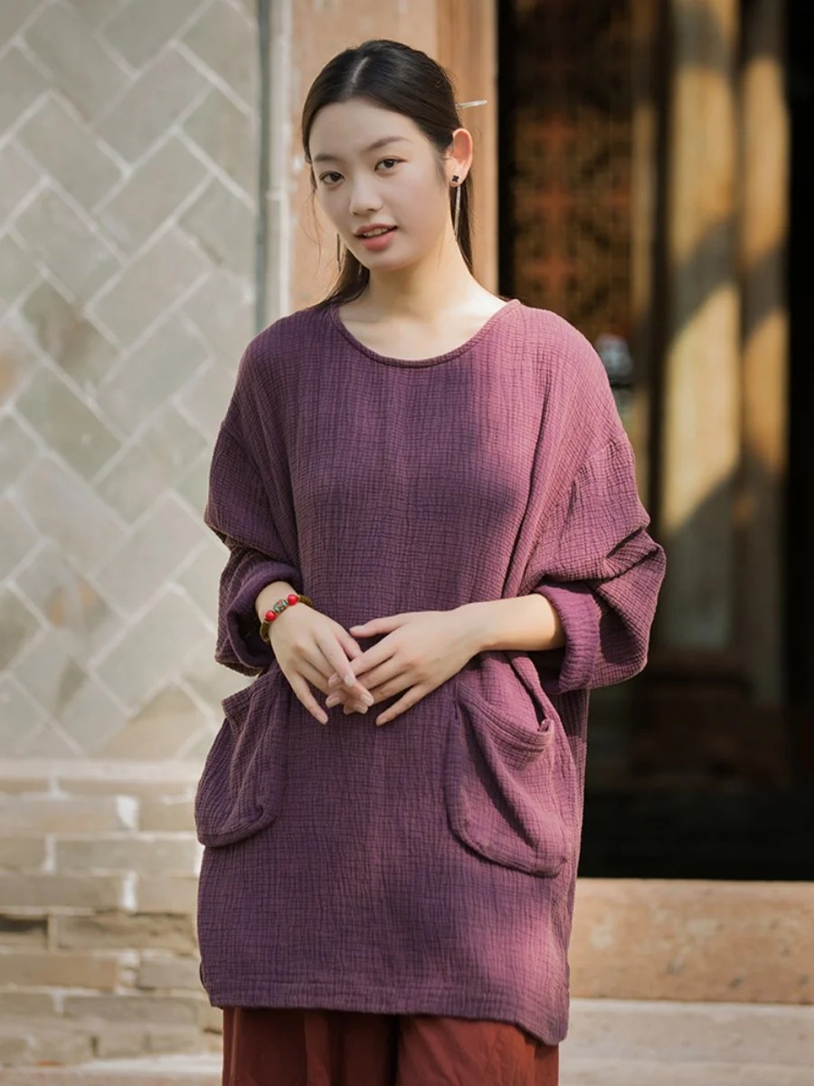 Топ из хлопка и льна высокого качества с трехмерной текстурой круглым вырезом