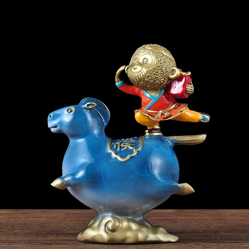 

Colorful Copper Cartoon Immediate Promotion Decoration Car Cute Monkey Horse Crafts Home Living Room TV Cabinet Decorations