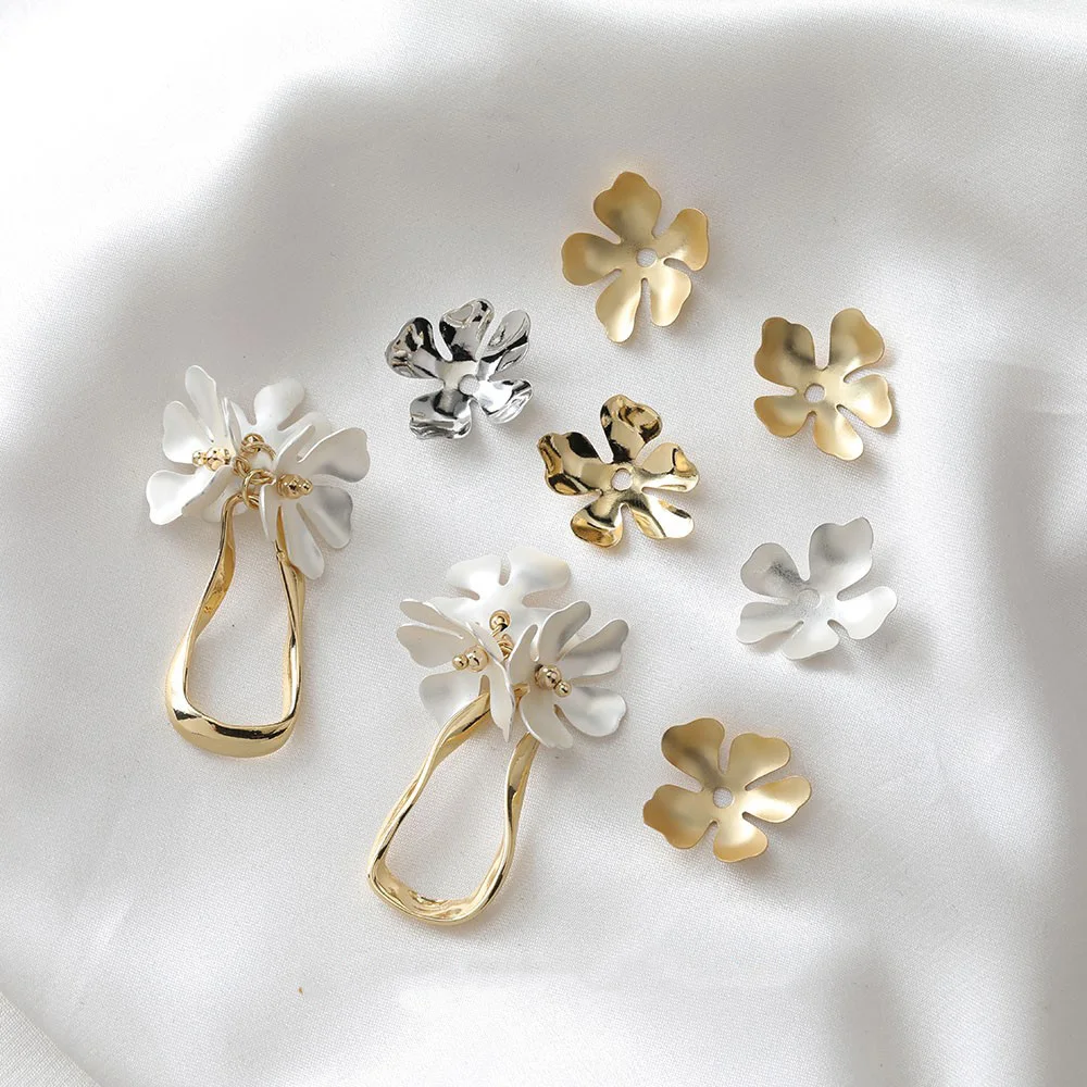 

6PCS Brass Metal Five Petal Flowers Beads Simple DIY Making Supplies for Earrings Material Accessories