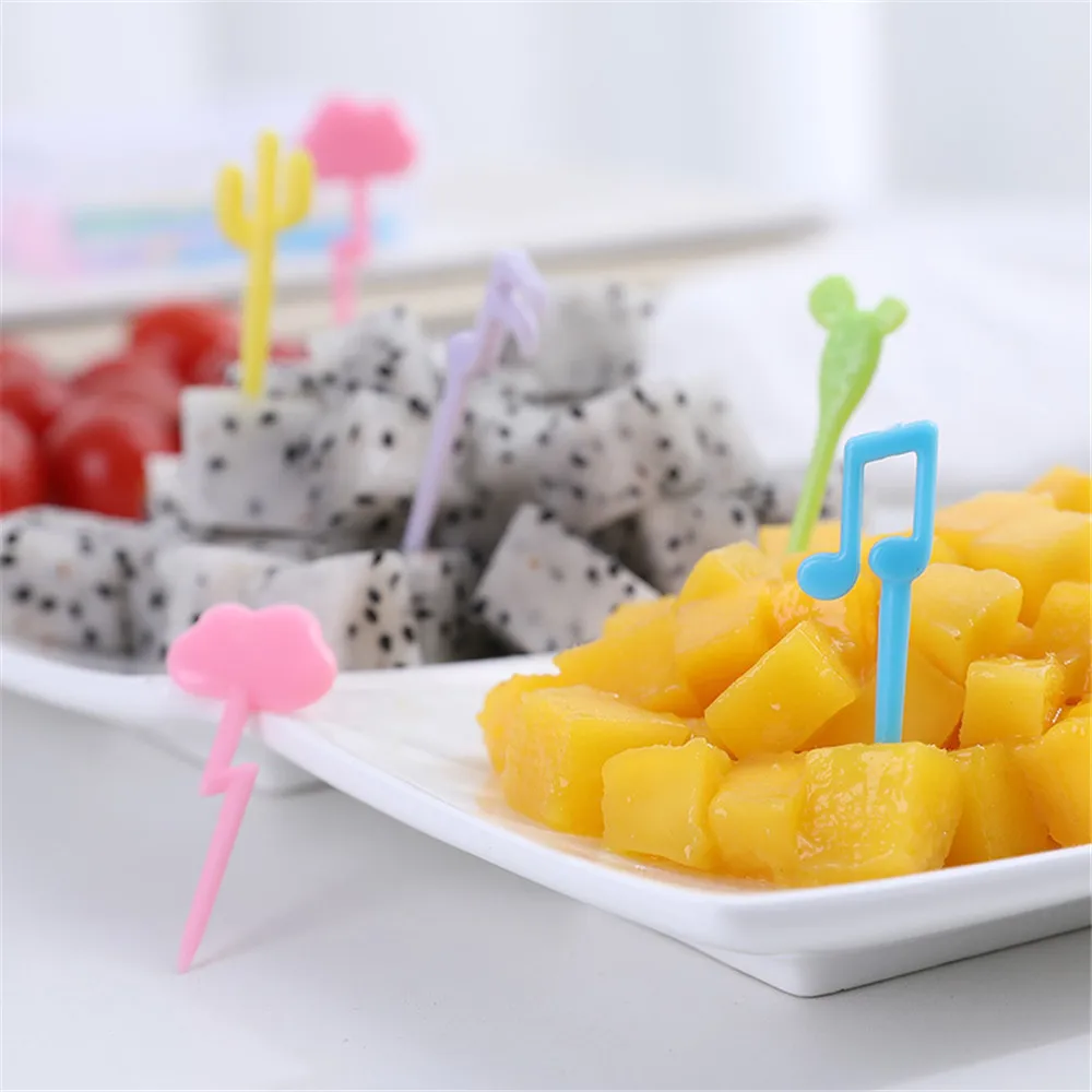 

Mini Kids Animal Farm Lunch Party Fruit Fork Cartoon Snack Cake Dessert Food Fruit Toothpick Decoration Color Random