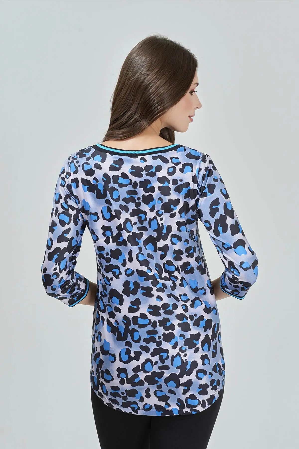 Рисунок 3 - Женская стильная трикотажная блуза