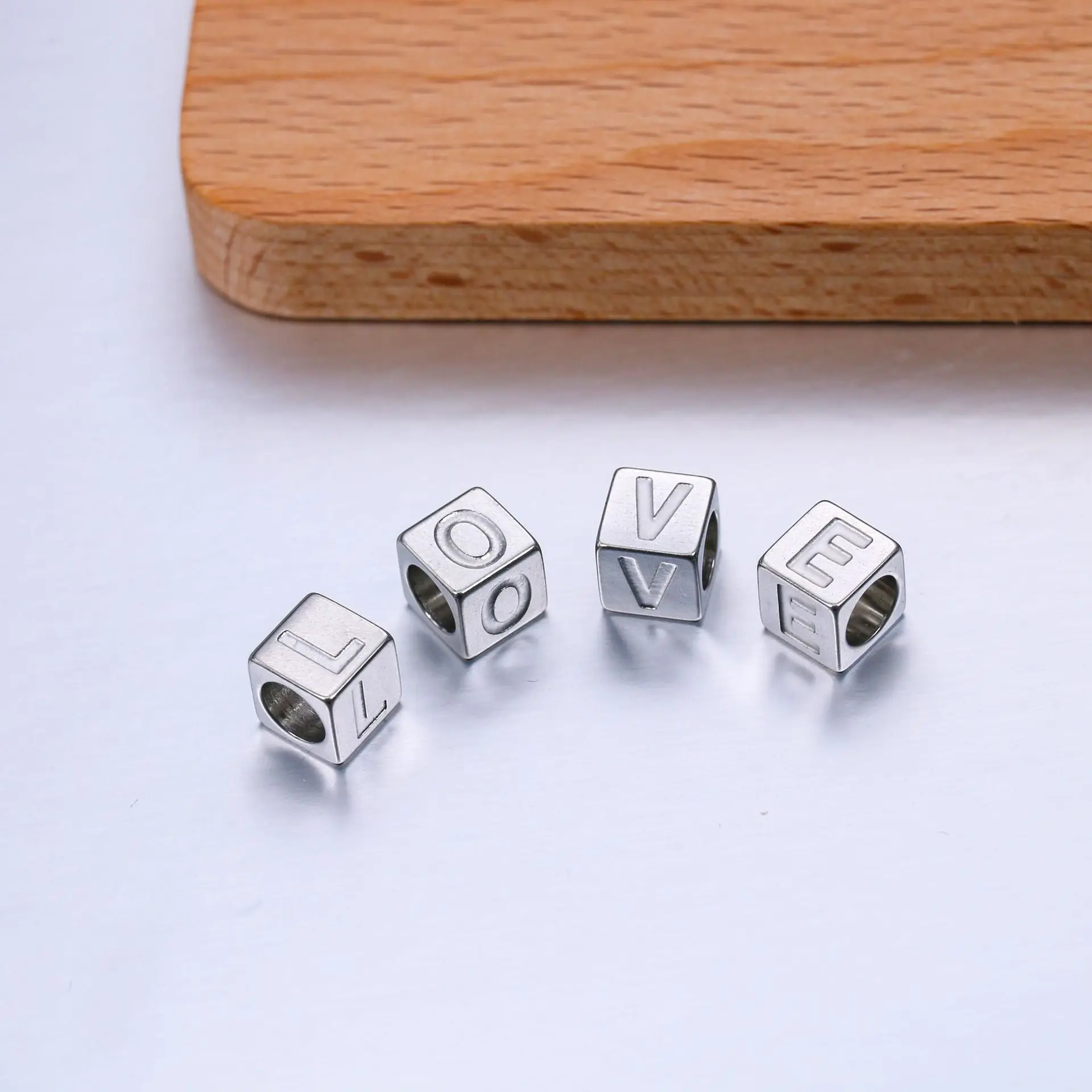 3pcs/lot Wholesale 7mm stainless steel cube perforated beads 26 alphabet square beads DIY necklace bracelet eyelet beads