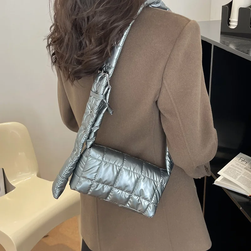 

Новая зимняя Хлопковая сумка на плечо, мягкие нейлоновые сумки, дизайнерские сумки через плечо для женщин, маленькая Повседневная Сумка-тоут с верхними ручками