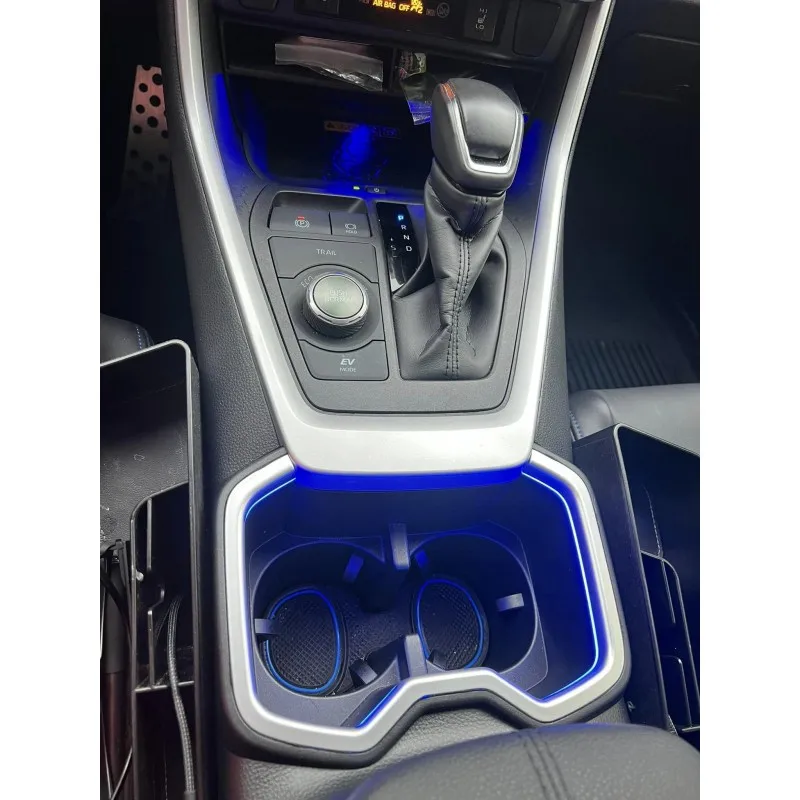

Автомобильные аксессуары для Toyota RAV4 2019-2024 ABS, центральная консоль, светодиодный внутренний держатель для чашки с водой, декоративная крышка, накладка, 1 шт.