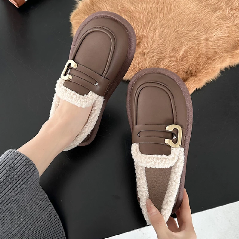 

Новинка Зима 2022, модные Универсальные меховые туфли, женские маленькие кожаные туфли в британском стиле, Женская Винтажная обувь с бархатно...