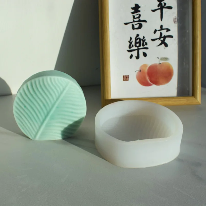 

Ins Round Leaf Scented Candle Silicone Mold Geometric Art Aromatherapy Plaster Concrete Cement Mold Home Decor Crafts Soap Forms