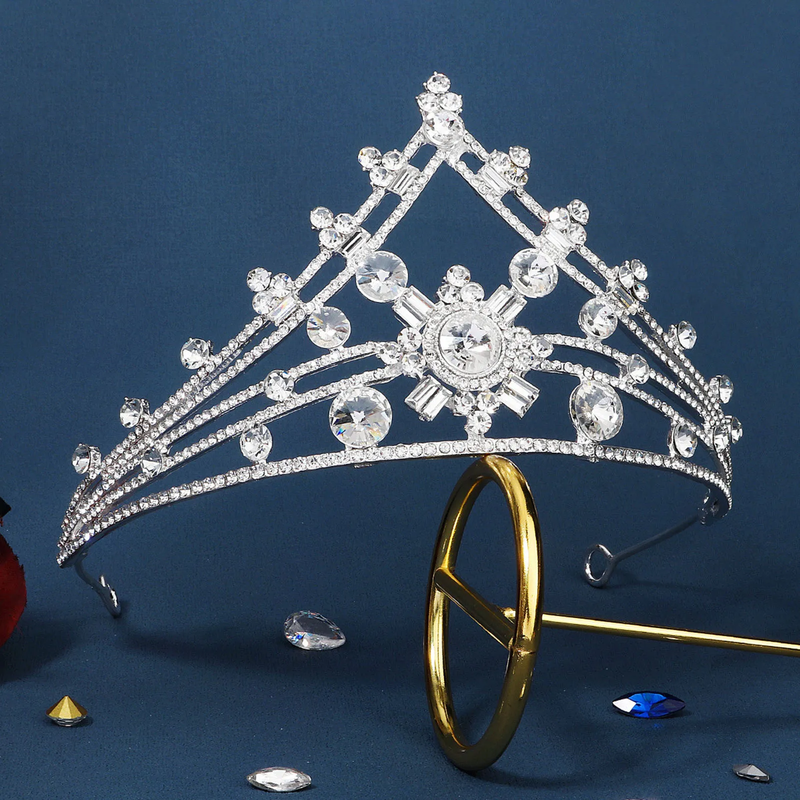 

Короны, свадебные тиары для женщин, элегантные тиары из сплава серебряного цвета, свадебные украшения для невесты, бесплатная доставка