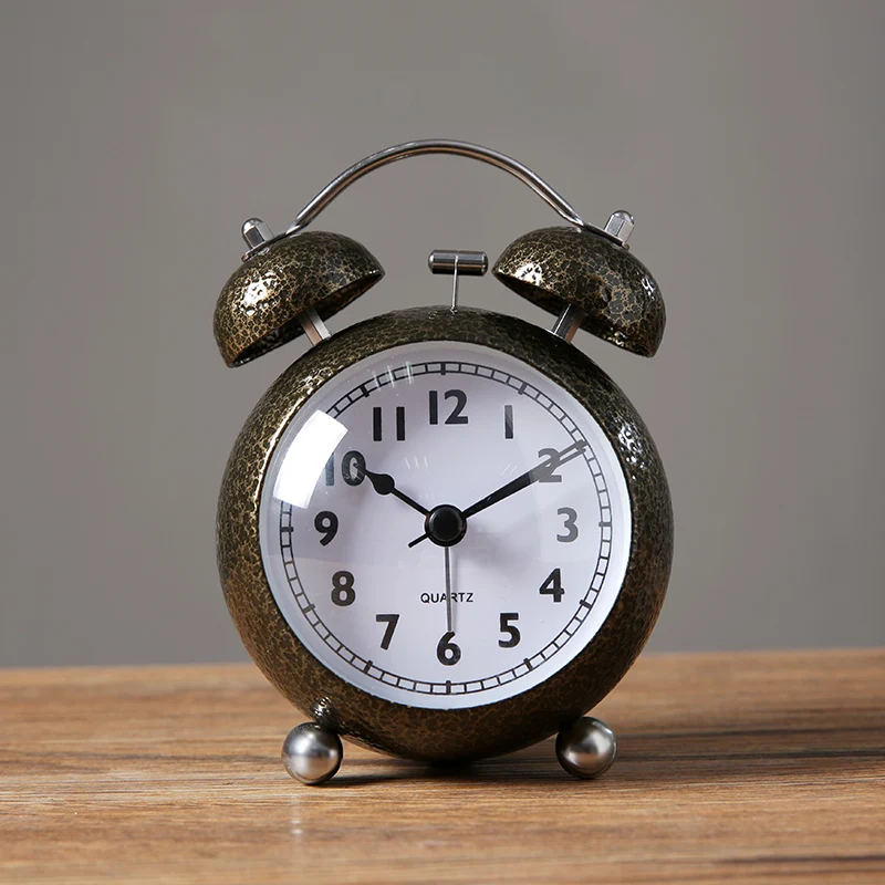 

Night Light Retro Vintage Ultra Super Loud Alarm Clock Kids Desk Mechanical Alarm Clock Unique Living Room Decoration New II50NZ