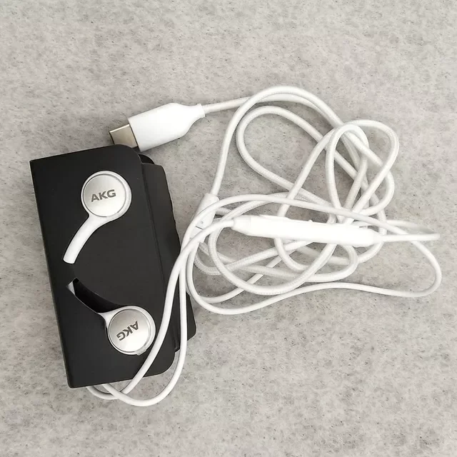 

NEW Galaxy Note 10 S22 Plus Type C Earphones In-ear Wired Mic Volume Control USB-C Headset For S21 S20 Note 20 Ultra A90