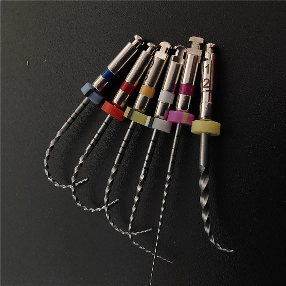 Рисунок 4 - стоматологические инструменты