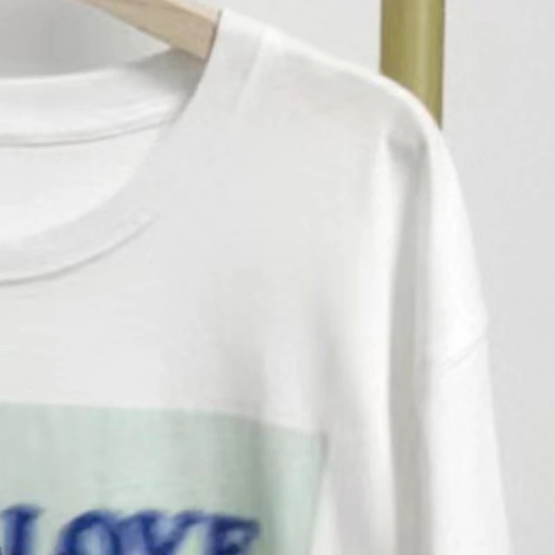 

2023 Summer New Simple Round Neck White Printed Short-sleeved T-shirt Women