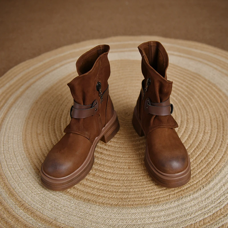 

Короткие сапоги: новые женские осенние винтажные сапоги из мягкой кожи на толстой подошве с пряжкой, сапоги на толстом каблуке, с круглым но...