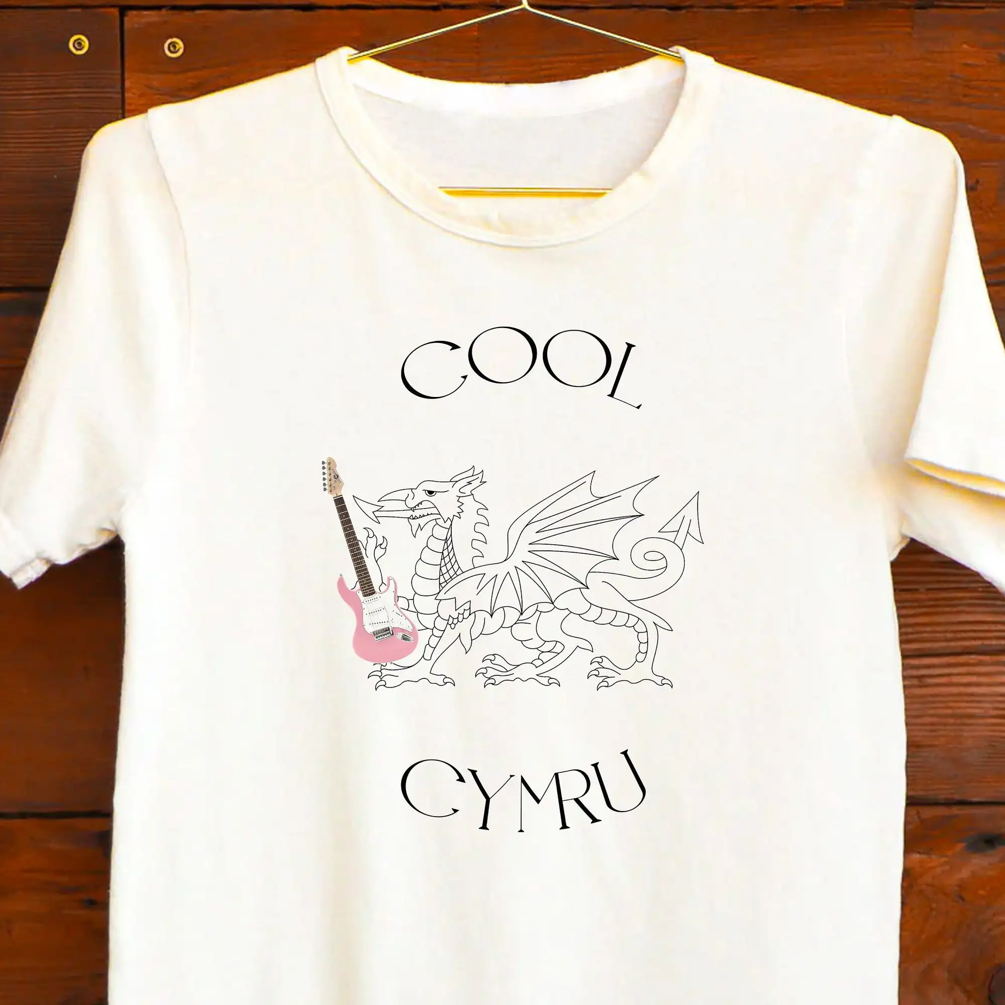 Крутая футболка Cymru