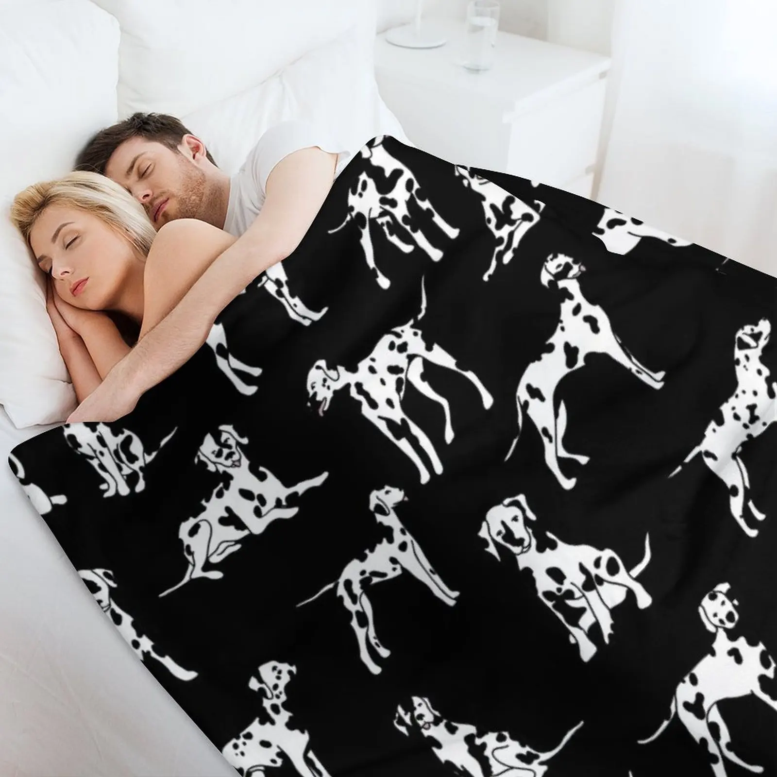 Далматинцы на черном! Одеяло Мягкие клетчатые декоративные кровати Гигантские