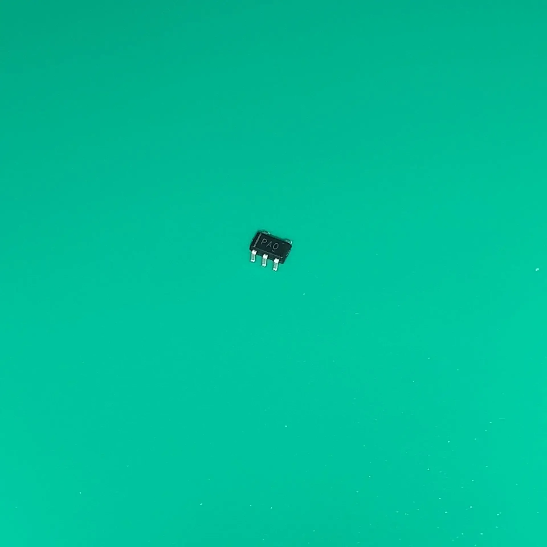 10 шт./лот TLV70433DBVR SOT23 PAO TLV70433 DBVR IC REG LINEAR 3 В 150MA SOT23-5 TLV70433DBVT PA0 TLV 70433DBVR 70433 70433DBV