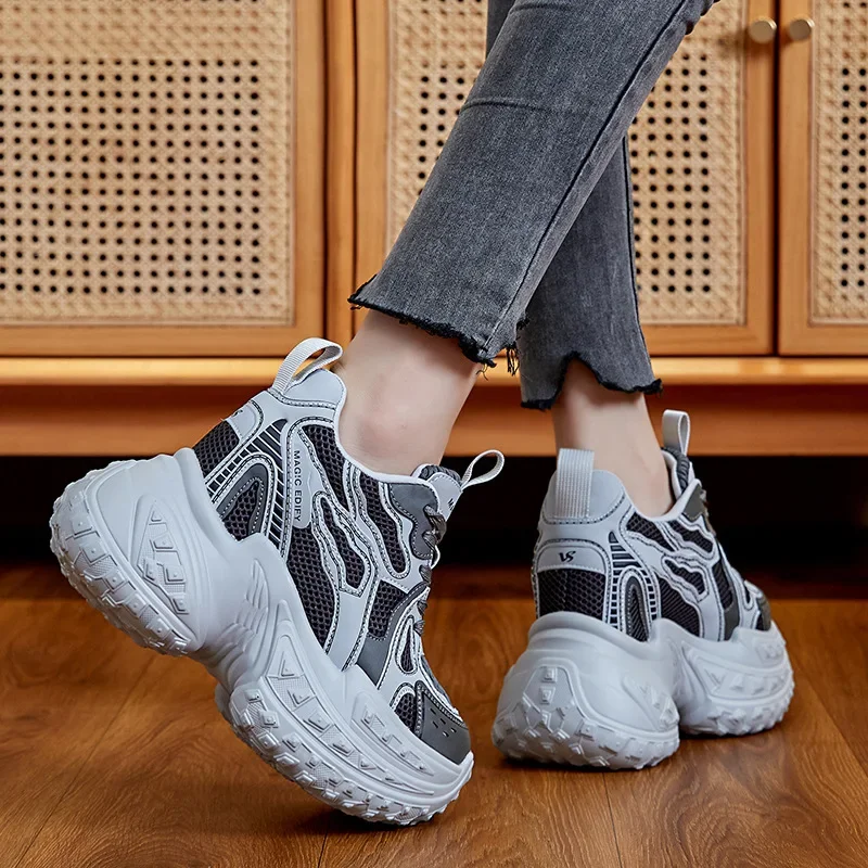 Весенняя обувь из микрофибры с воздушной сеткой 12 см весенняя 2025 года ботильоны