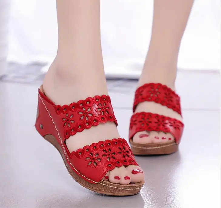 

Shoes Woman Sandals For Beach Shoes Slip On Fashion Gladiator Sandals Women Thick Bottom Footwear Flat Sandals Female Plus Size