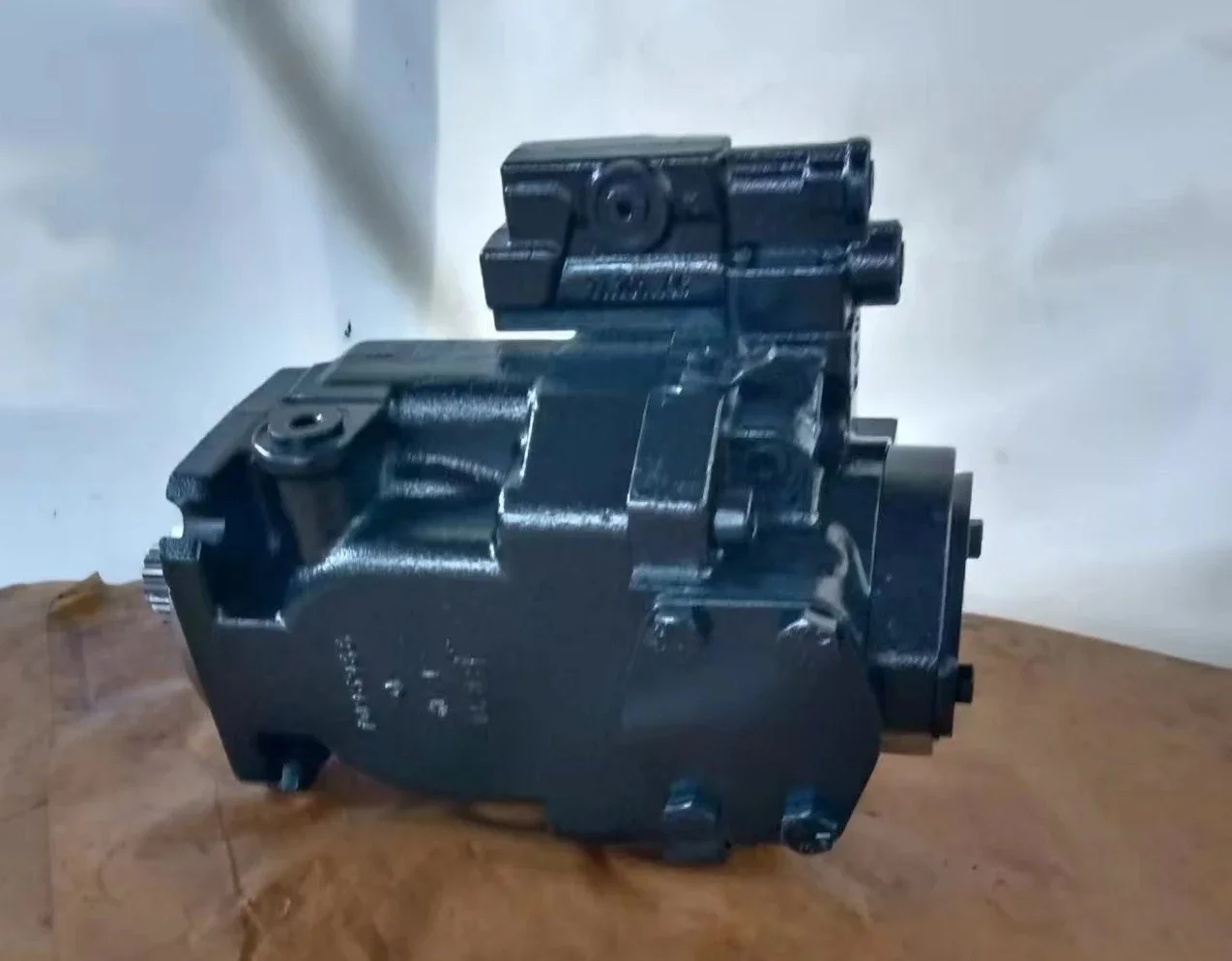 Оригинальный гидравлический поршневой насос sauer Dan-foss AT 302661 83006780 АТ 457670 83005896